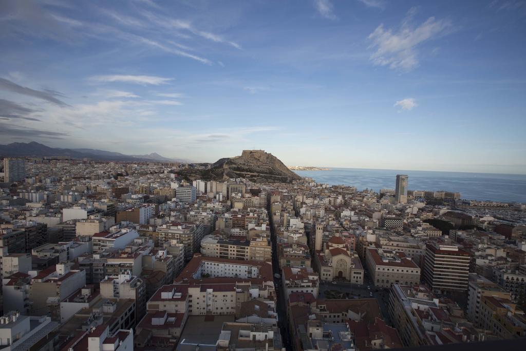 Alicante Skylights Apartments Pokoj fotografie